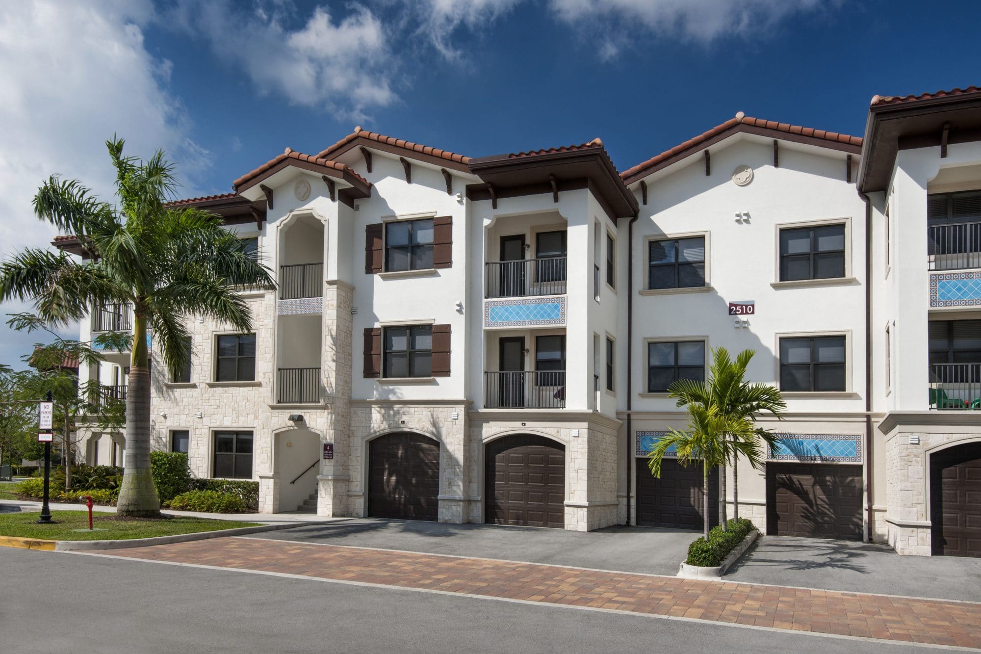 Apartment For Rent-Miramar Park Apartments in Miramar, FL