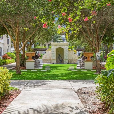 Miramar Park Apartments in Mirama, FL - Exterior Community Amenities, Pool & Zen Garden (18)
