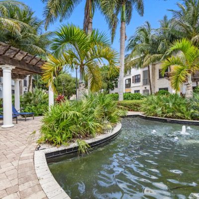 Miramar Park Apartments in Mirama, FL - Exterior Community Amenities, Pool & Zen Garden (23)